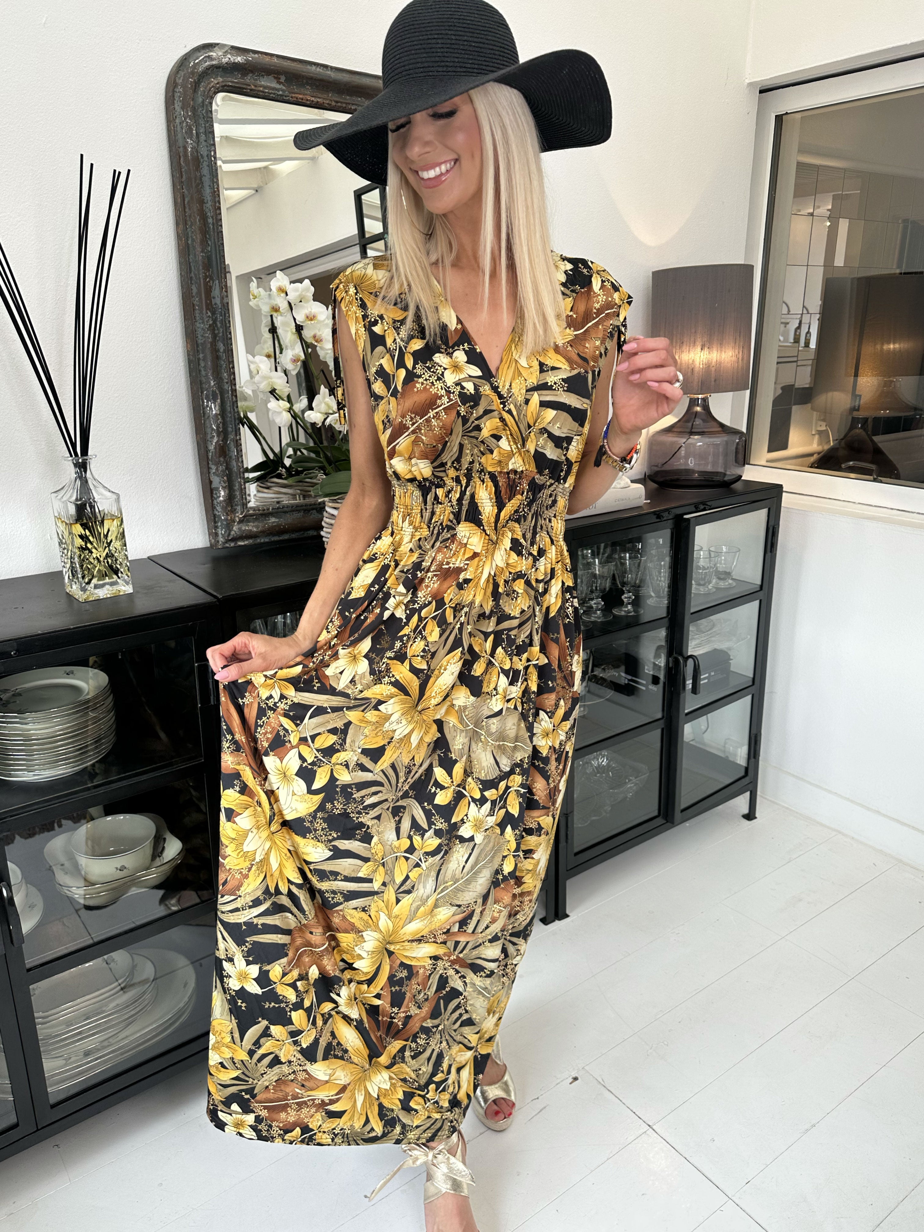 Pams Sleeveless - Lang elastisk kjole i krølfrit stof